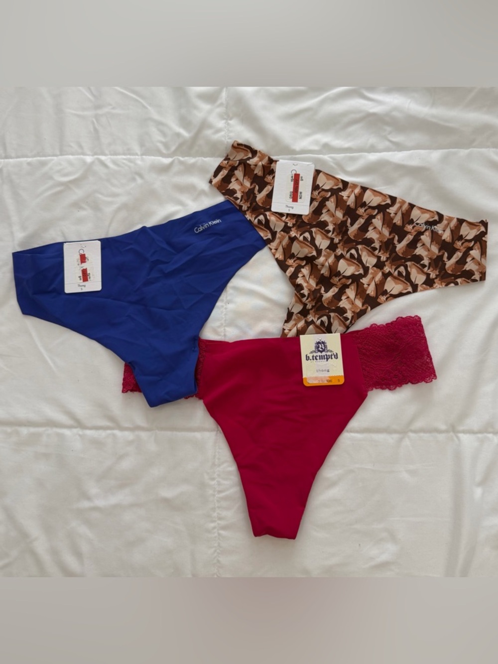 Calvin Klein and n. Temptd Women’s Thong Panties bundle size S